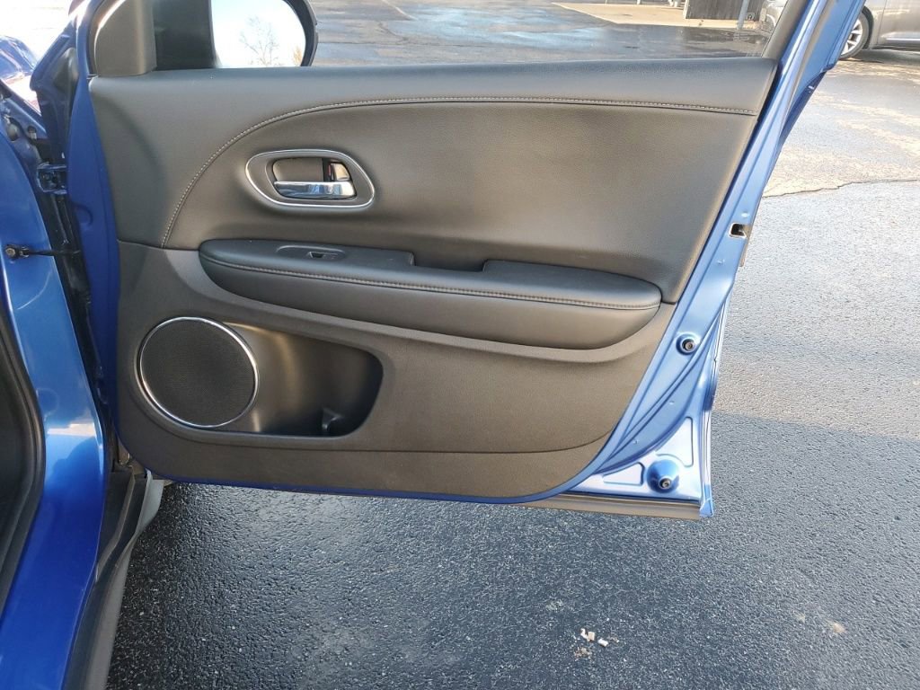 Used 2021 Honda HR-V EX-L image 27