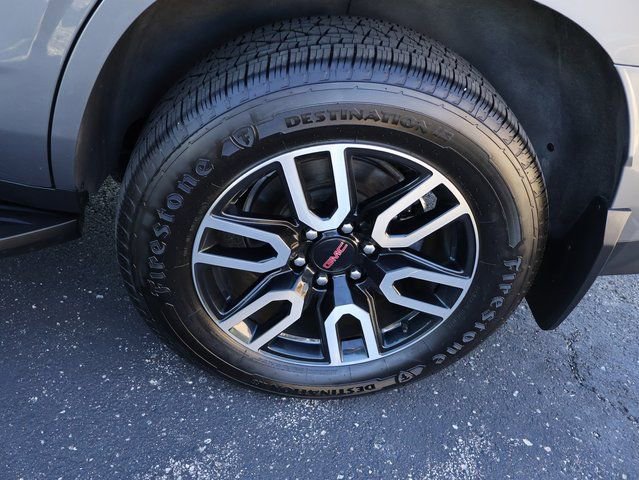 Used 2021 GMC Yukon AT4 w/ Technology Package image 44