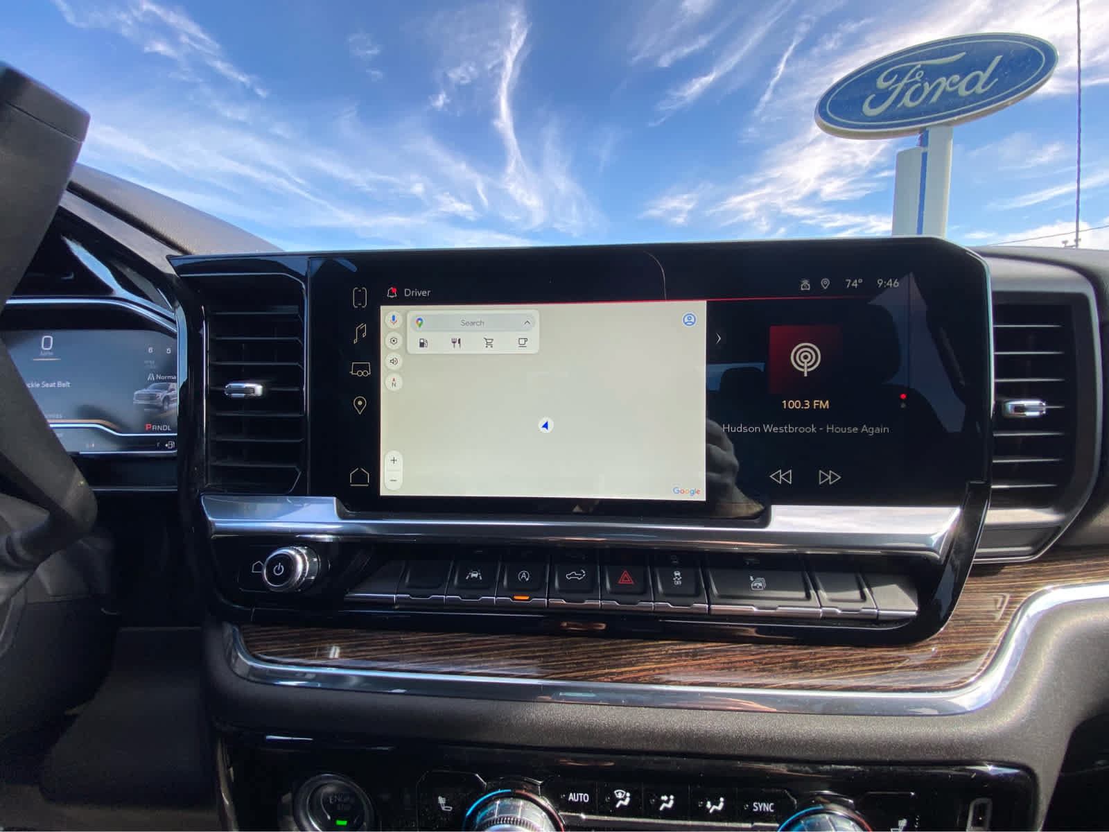 Used 2024 GMC Sierra 1500 Elevation AWD/4WD image 27