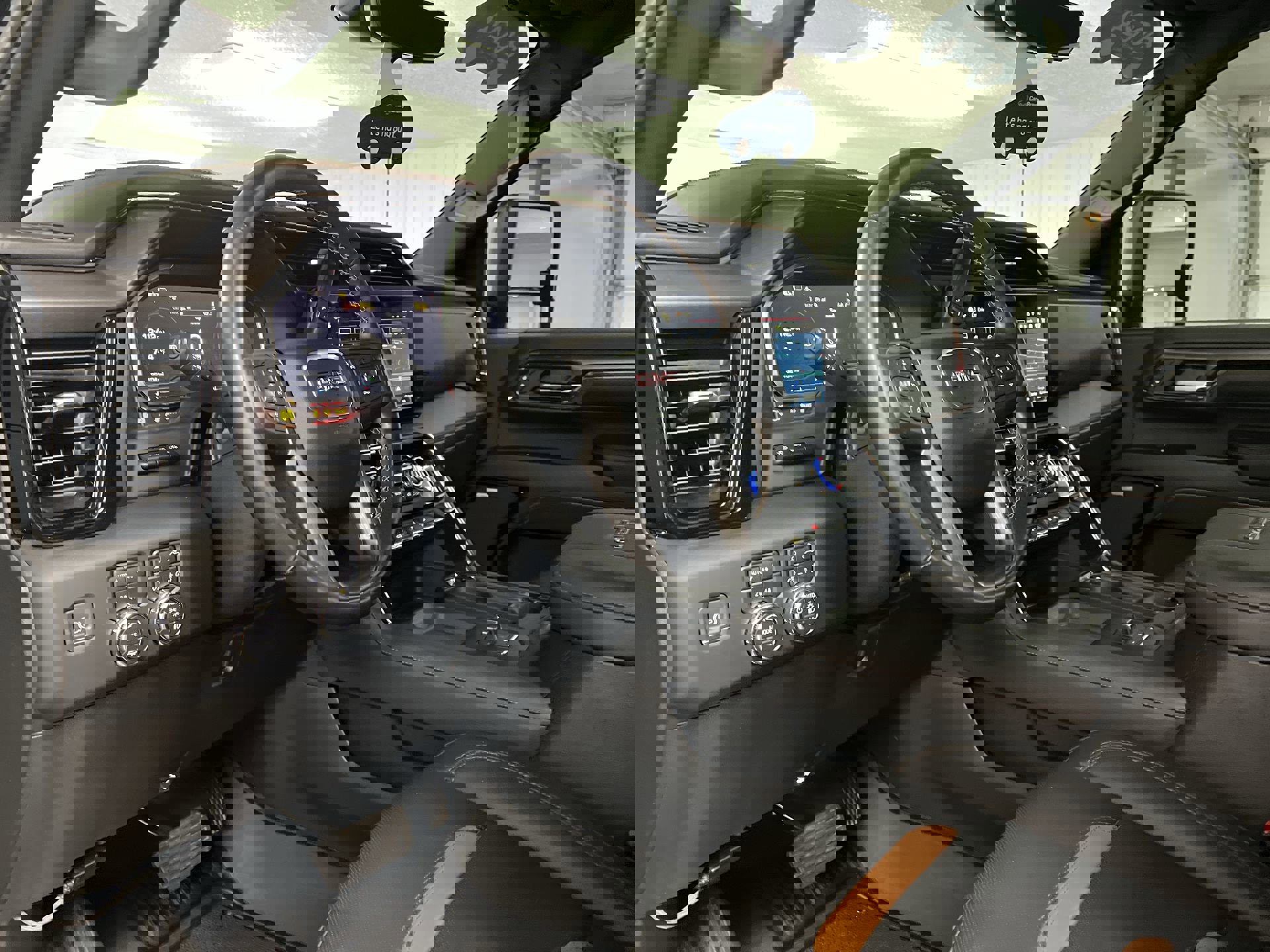 Certified 2024 GMC Sierra 2500 AT4 w/ AT4 Premium Plus Package image 83