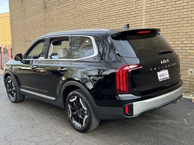 Used 2023 Kia Telluride S w/ S Sunroof Package AWD/4WD image 29