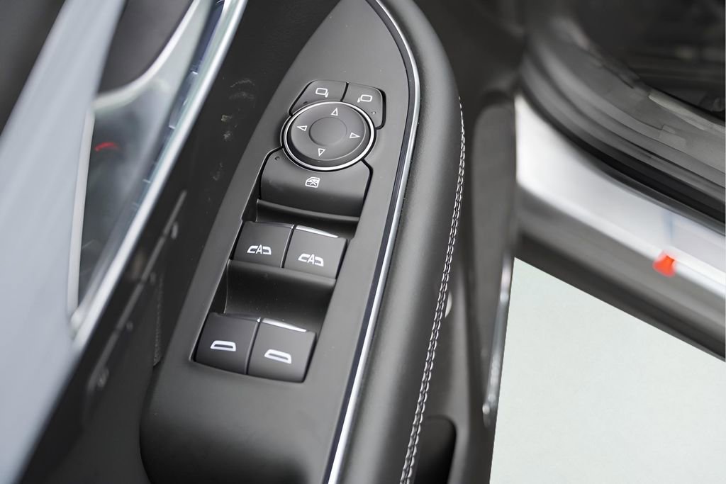 New 2026 Buick Envision Avenir image 23