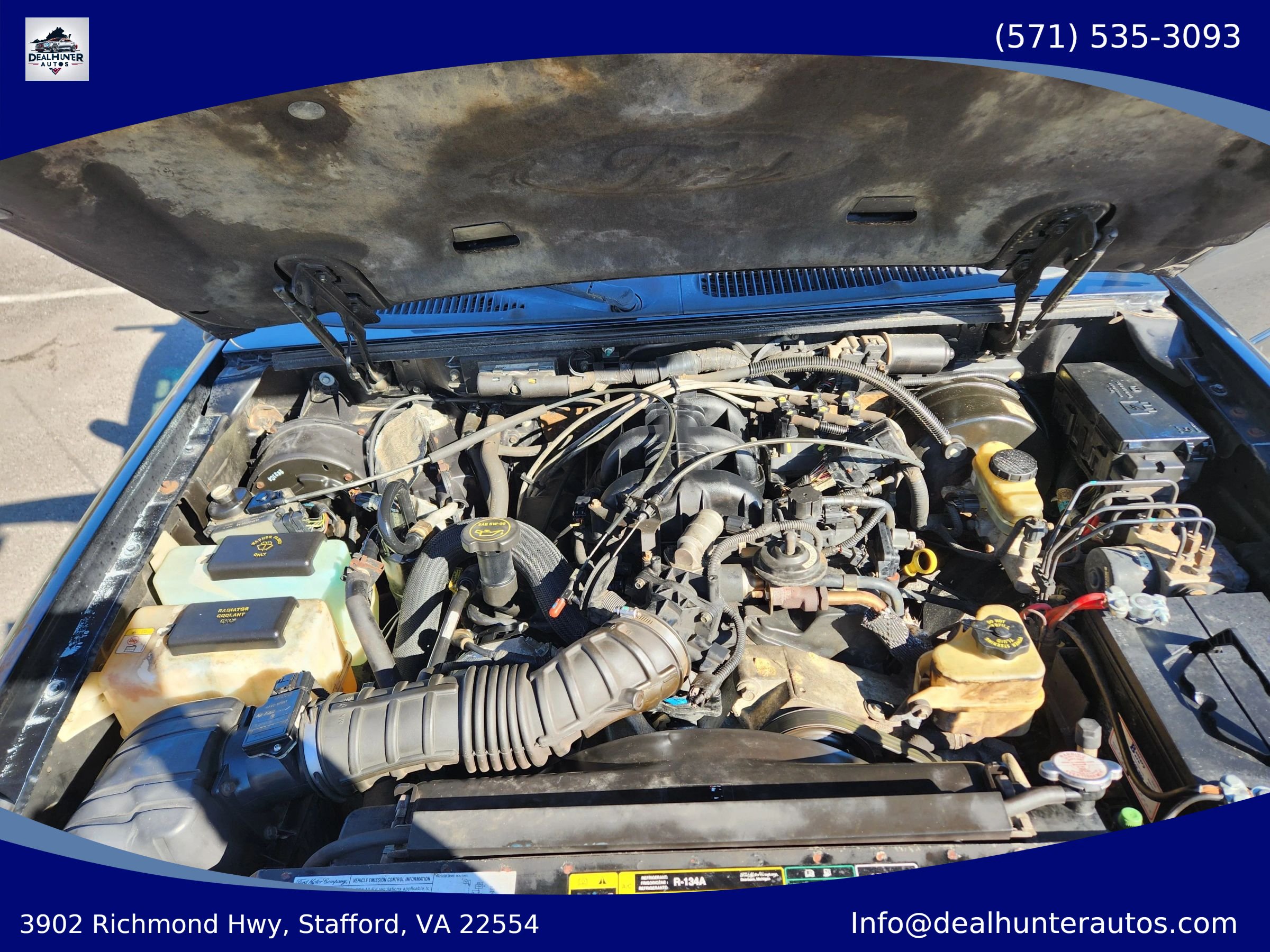 Used 2003 Ford Explorer Sport Trac XLS AWD/4WD image 31