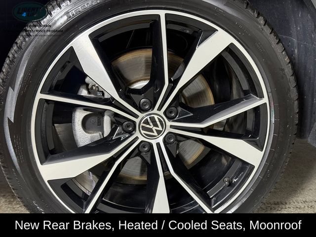 Used 2024 Volkswagen Tiguan SEL R-Line AWD/4WD image 10