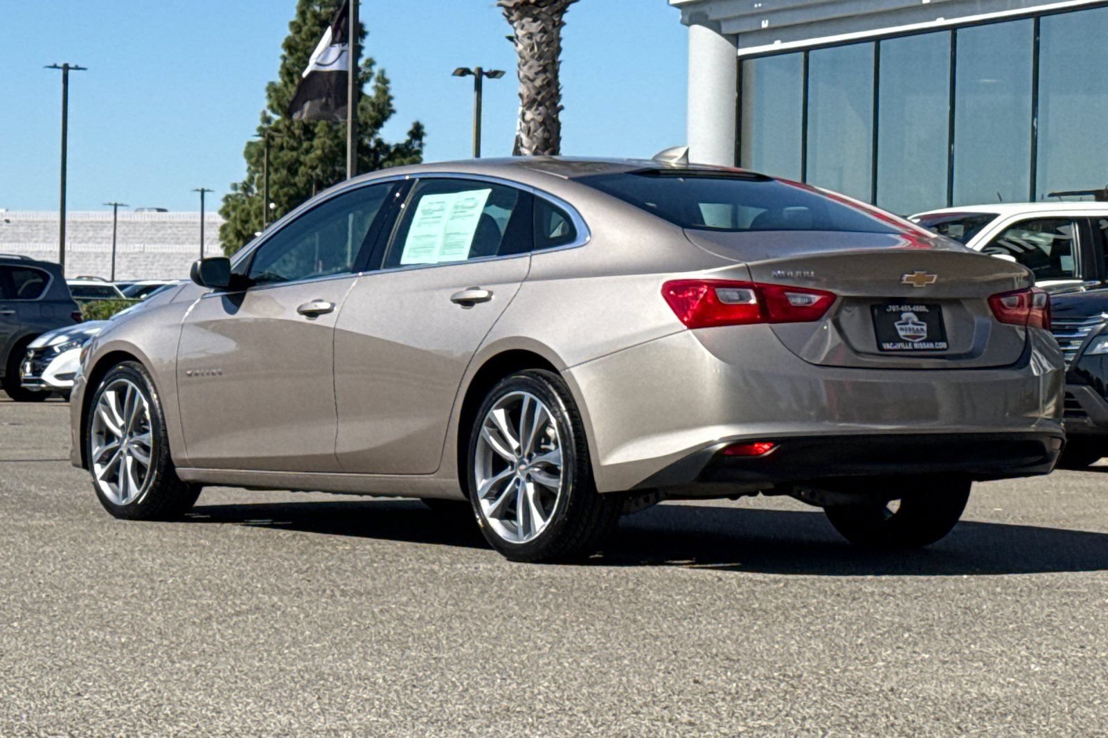 Used 2023 Chevrolet Malibu LT FWD image 8