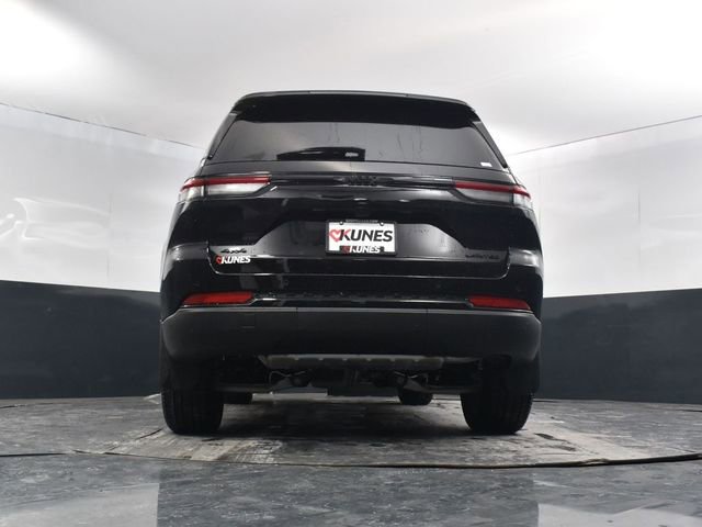 New 2025 Jeep Grand Cherokee Limited w/ Black Appearance Package image 47
