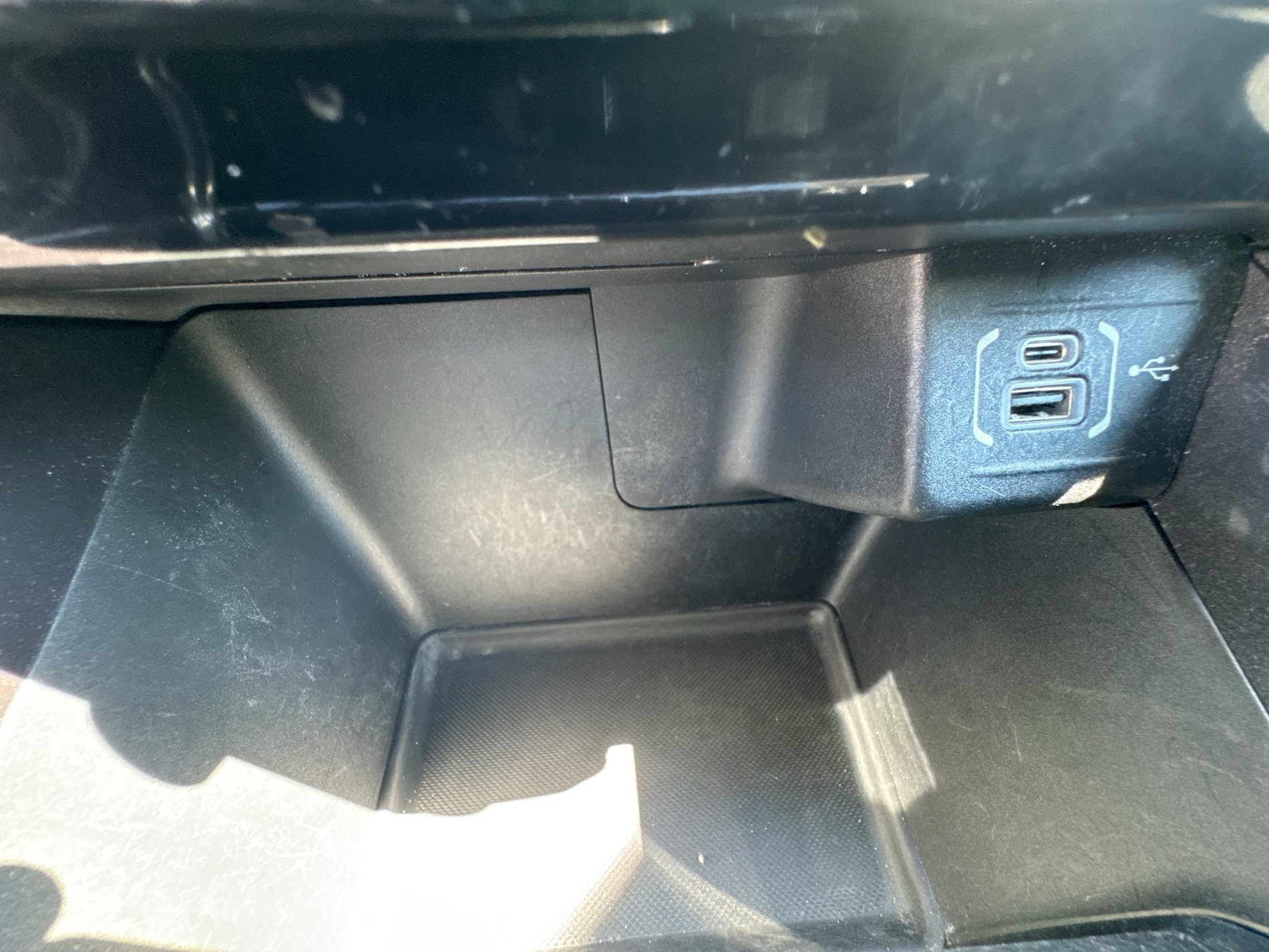Used 2024 Jeep Compass Latitude AWD/4WD image 21