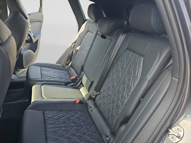 Used 2025 Audi SQ5 Premium Plus w/ Premium Plus Package AWD/4WD image 17