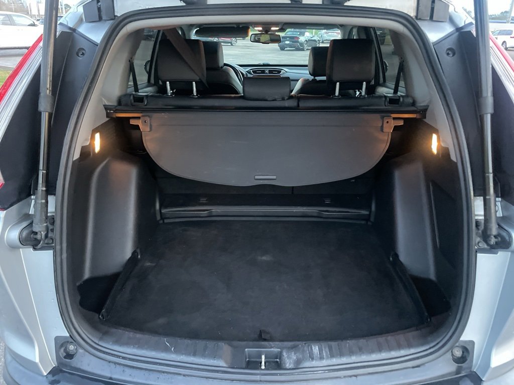 Used 2018 Honda CR-V Touring image 14