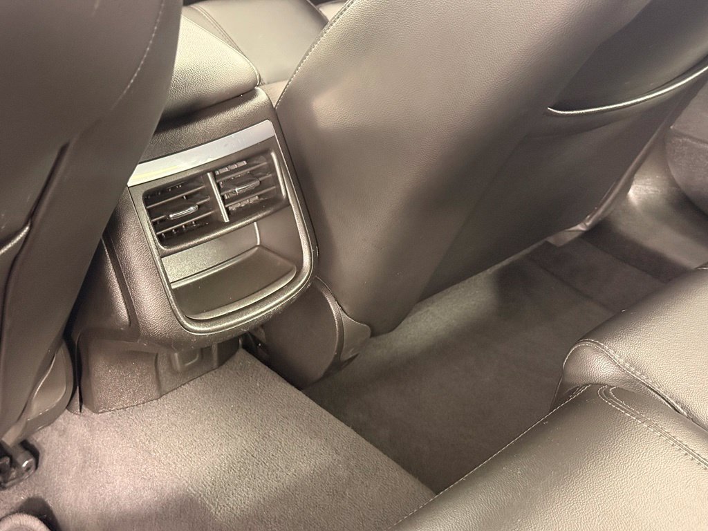 Used 2018 Chevrolet Impala LT FWD image 25