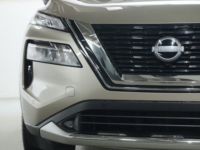 Used 2022 Nissan Rogue Platinum w/ Head-Up Display Package image 6