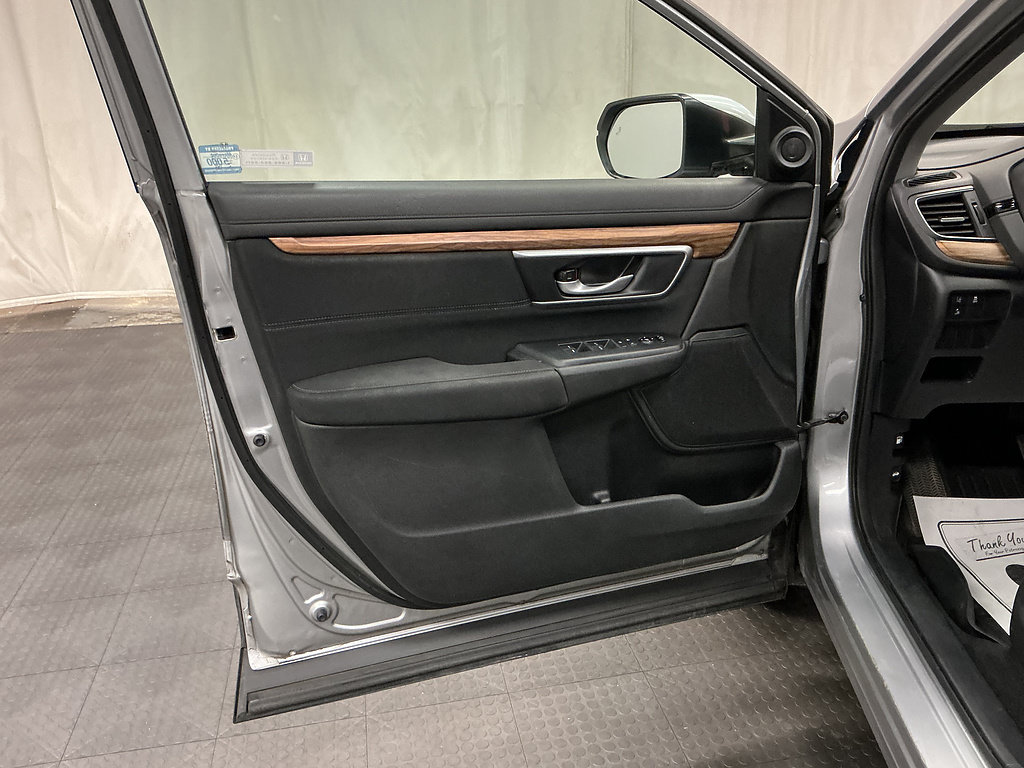 Used 2020 Honda CR-V EX image 16