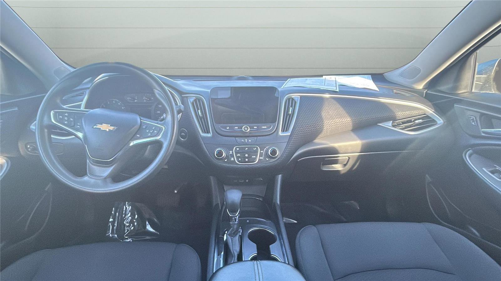 Used 2023 Chevrolet Malibu LT image 13