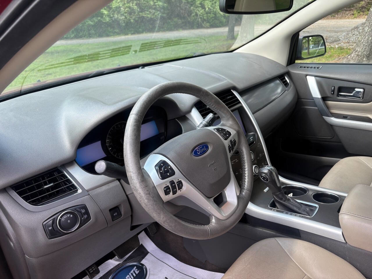 Used 2013 Ford Edge SEL AWD/4WD image 19