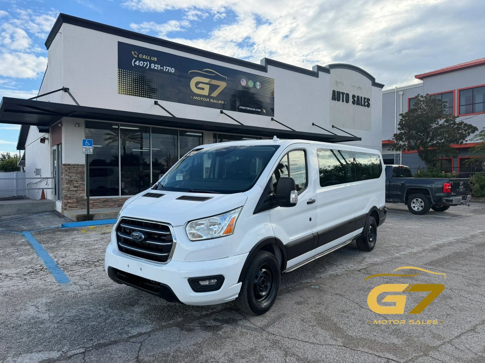 Used 2020 Ford Transit 350 XLT RWD image 1