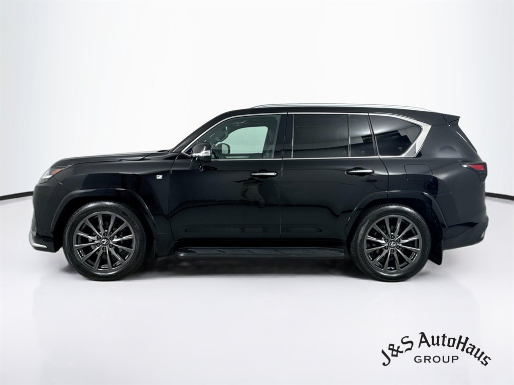 Used 2024 Lexus LX 600 F Sport AWD/4WD image 4