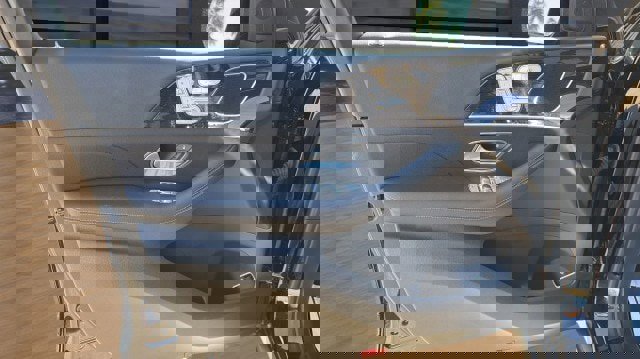 Used 2025 Mercedes-Benz GLE 350 4MATIC image 23