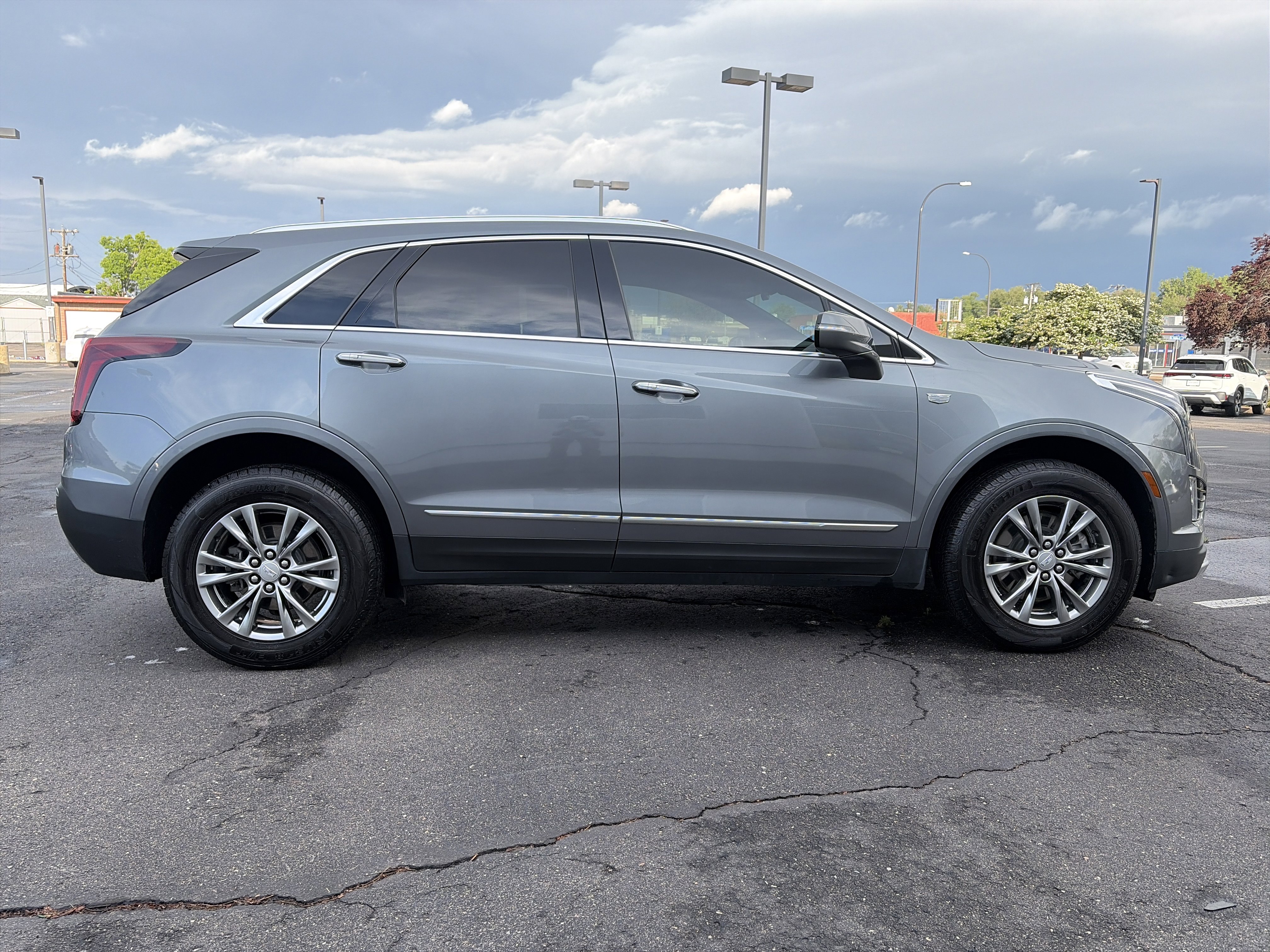 Used 2022 Cadillac XT5 Premium Luxury FWD image 4