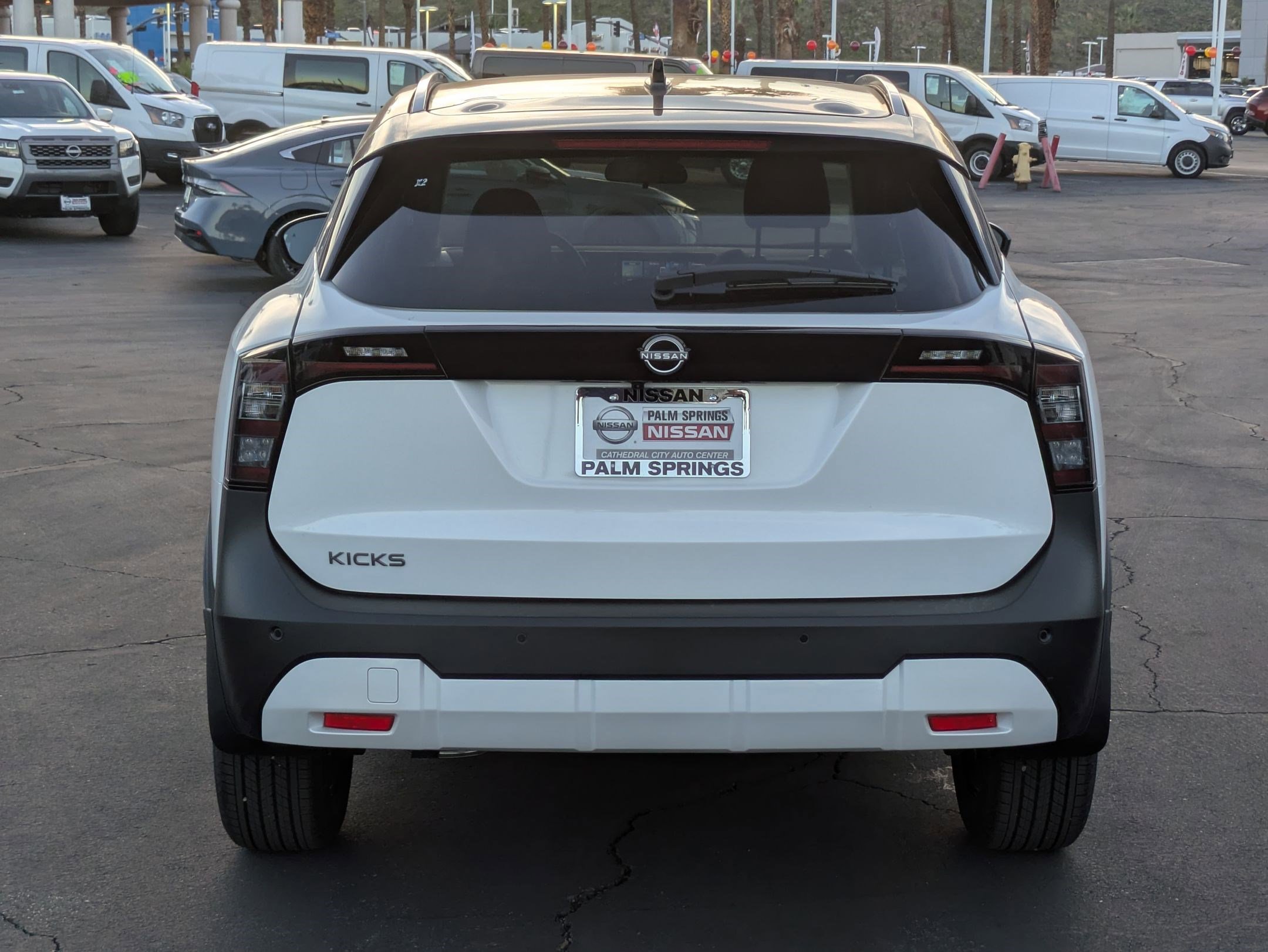 New 2026 Nissan Kicks SV w/ SV Premium Package FWD image 4