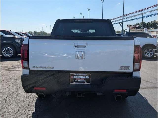 Used 2023 Honda Ridgeline Sport image 6