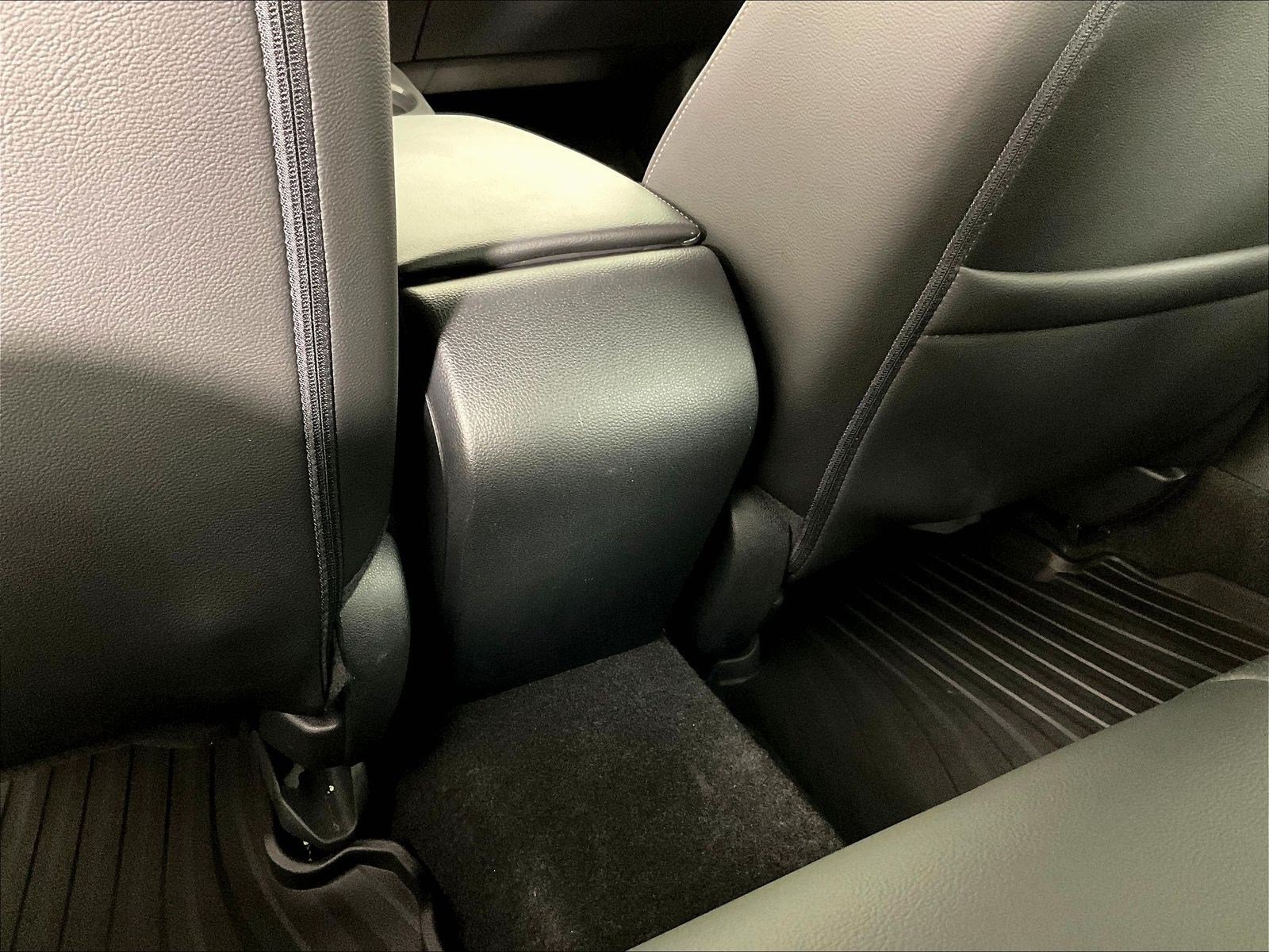Used 2025 Honda Civic Sport image 10