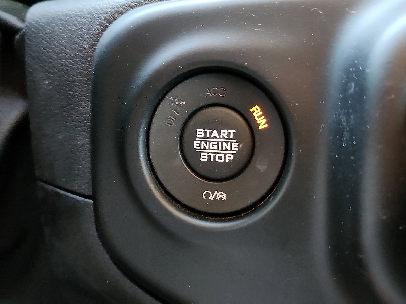 Used 2020 Jeep Wrangler Unlimited Sahara image 19