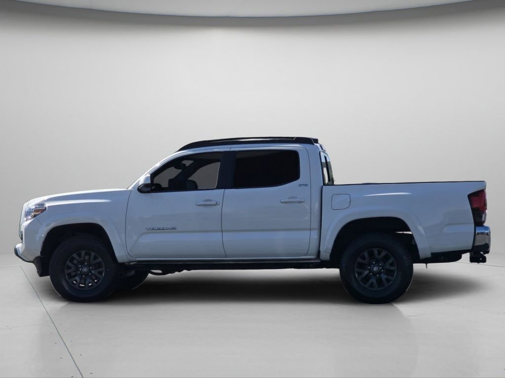 Used 2023 Toyota Tacoma SR5 RWD image 16