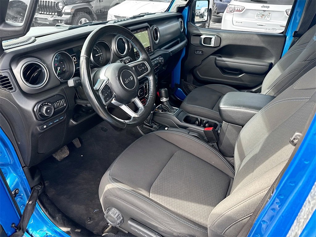 Used 2022 Jeep Wrangler Unlimited Rubicon 4xe w/ Cold Weather Group image 25