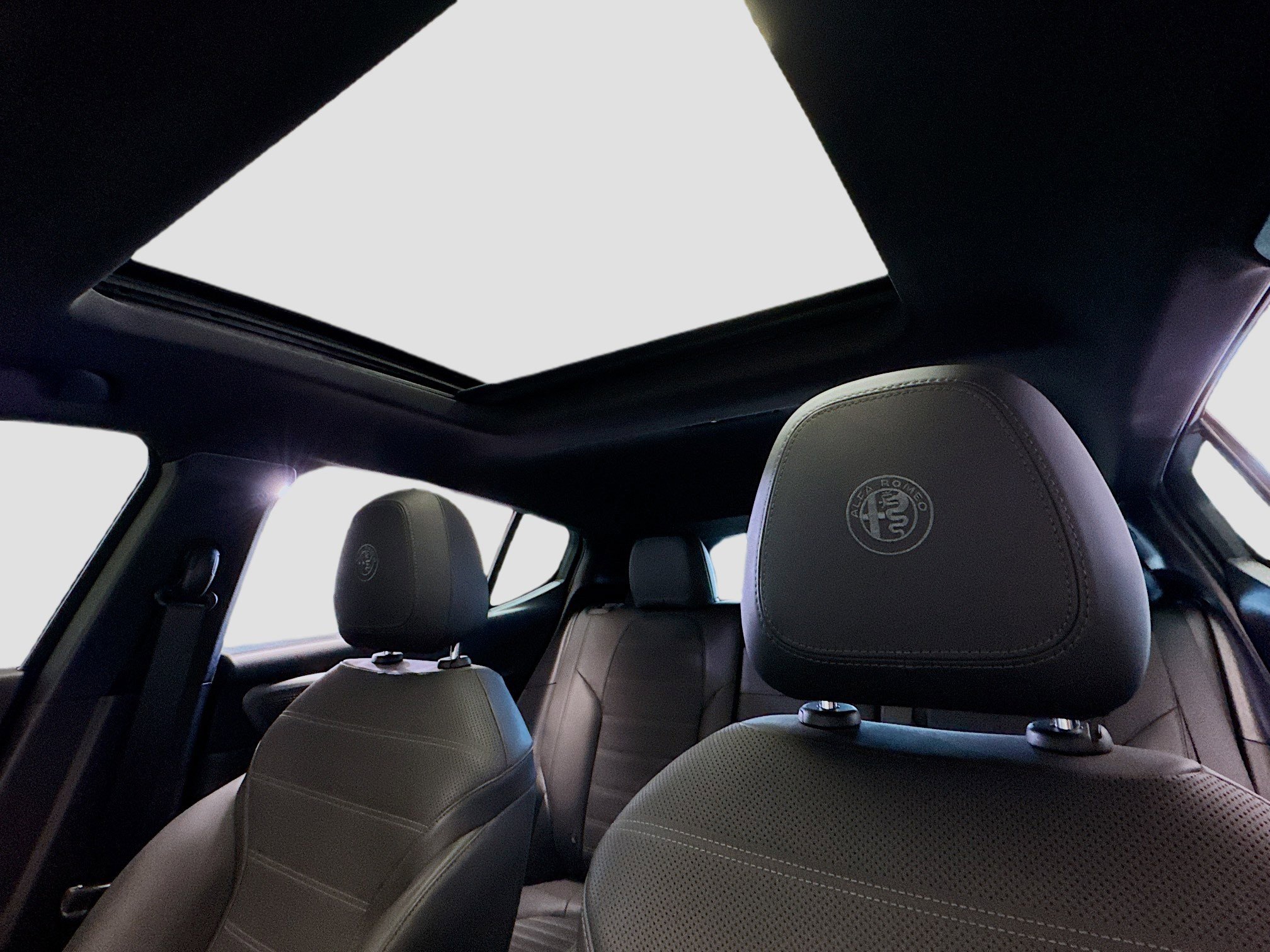 Used 2024 Alfa Romeo Tonale Ti image 15