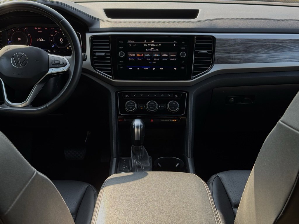 Used 2023 Volkswagen Atlas Cross Sport SE image 28