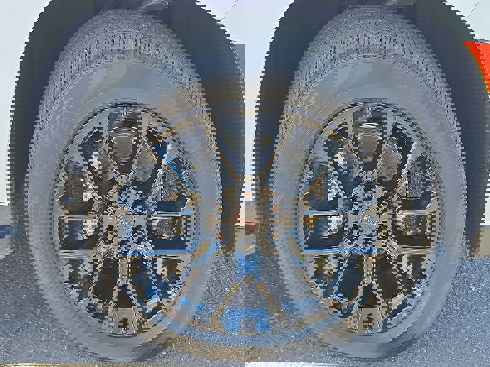 Used 2022 GMC Yukon XL SLT w/ SLT Premium Package AWD/4WD image 11