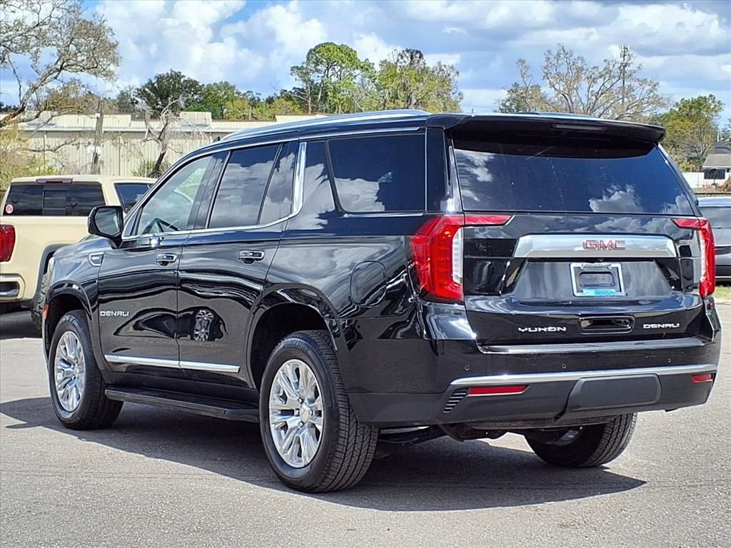 Used 2022 GMC Yukon Denali AWD/4WD image 5