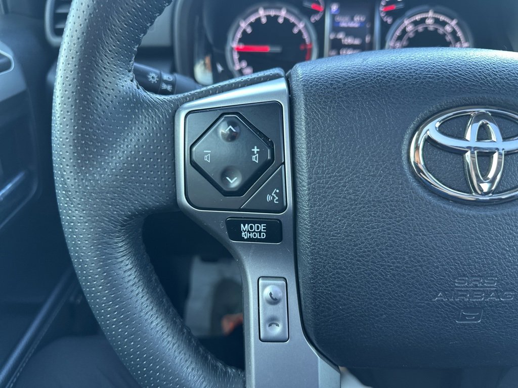 Used 2020 Toyota 4Runner Limited image 66