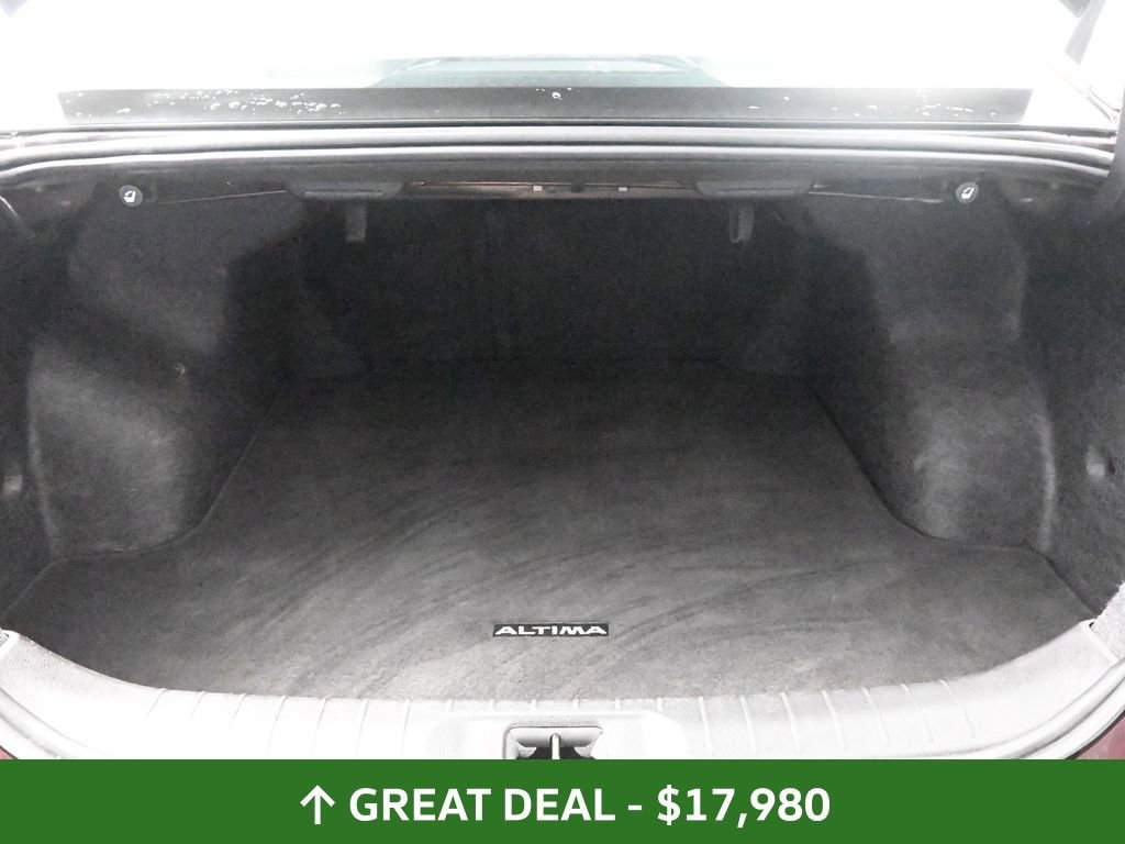 Used 2024 Nissan Altima 2.5 SV image 26