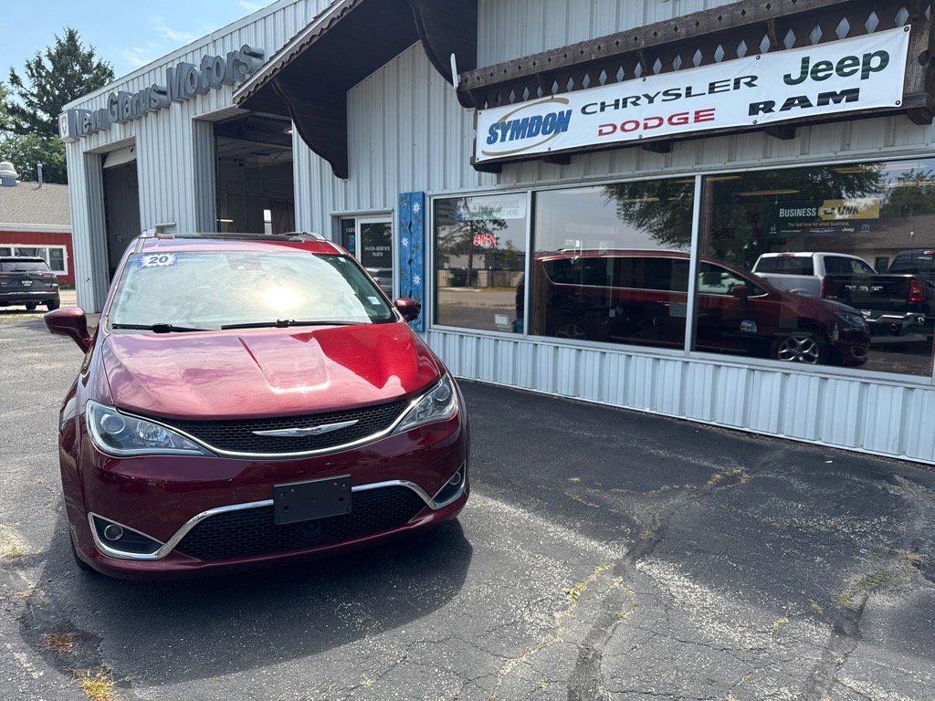 Used 2020 Chrysler Pacifica Touring-L Plus w/ Tire & Wheel Group