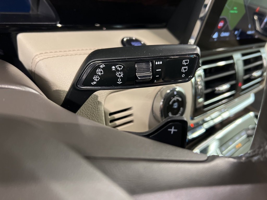 Used 2019 Lincoln Navigator L Reserve image 23