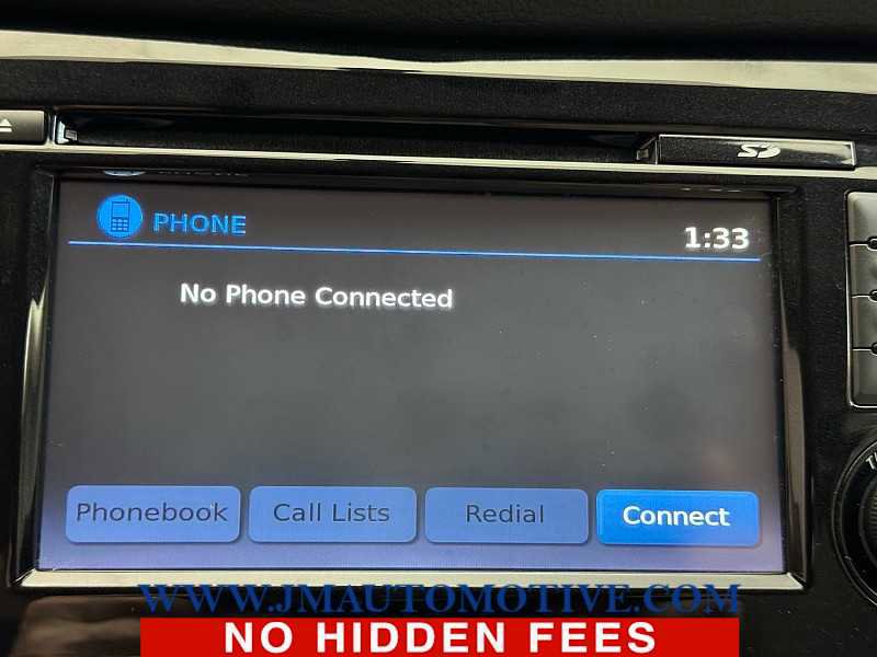 Used 2015 Nissan Rogue SL w/ SL Premium Package image 26