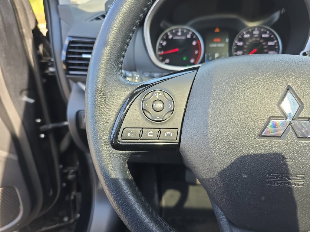Used 2022 Mitsubishi Eclipse Cross SE FWD image 17