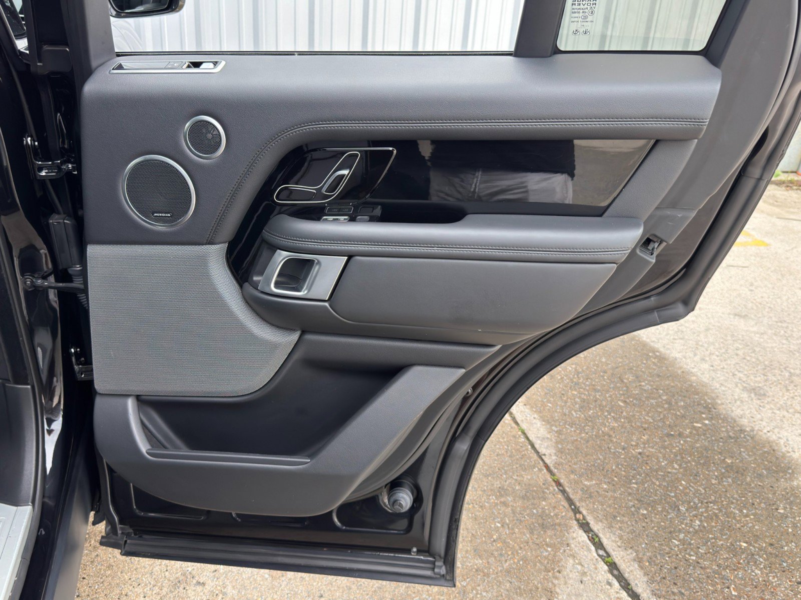 Used 2021 Land Rover Range Rover P525 Westminster Edition image 54