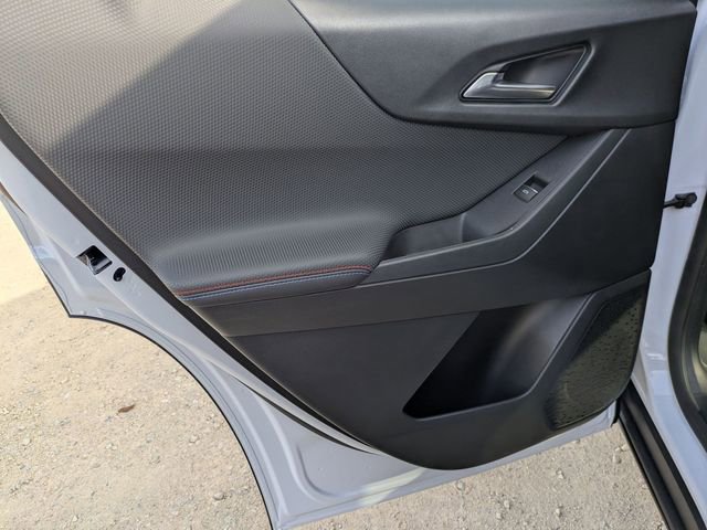 New 2026 Chevrolet Equinox RS image 24