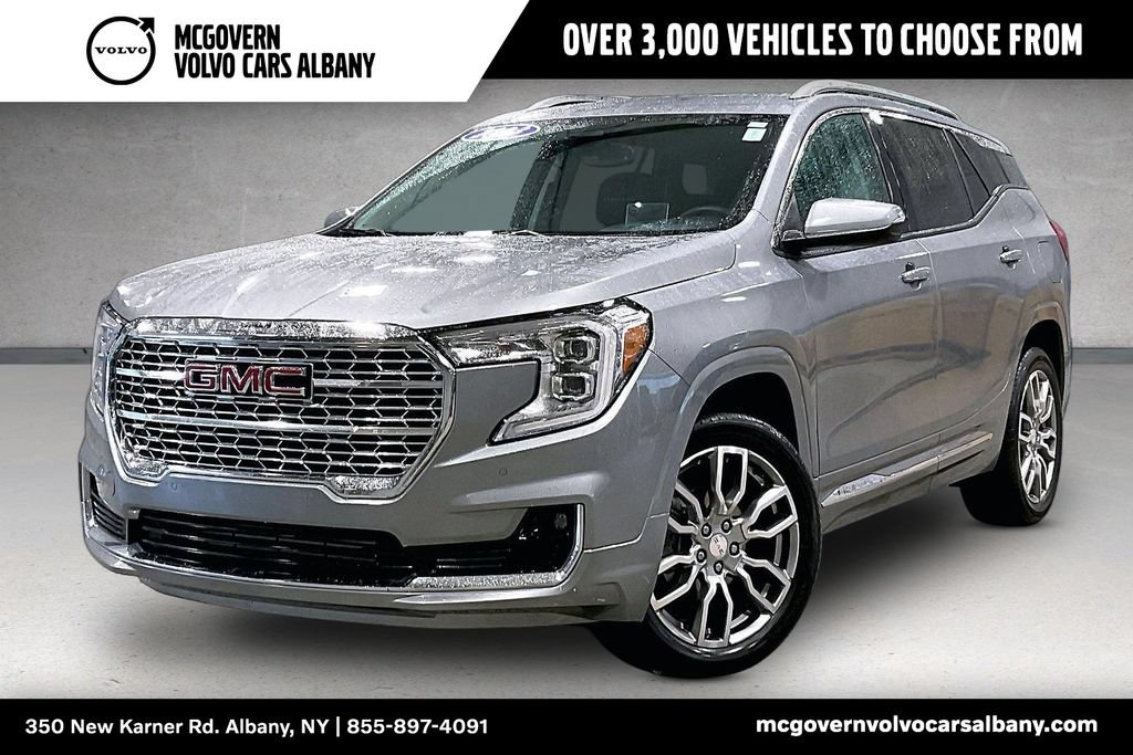 Used 2023 GMC Terrain Denali