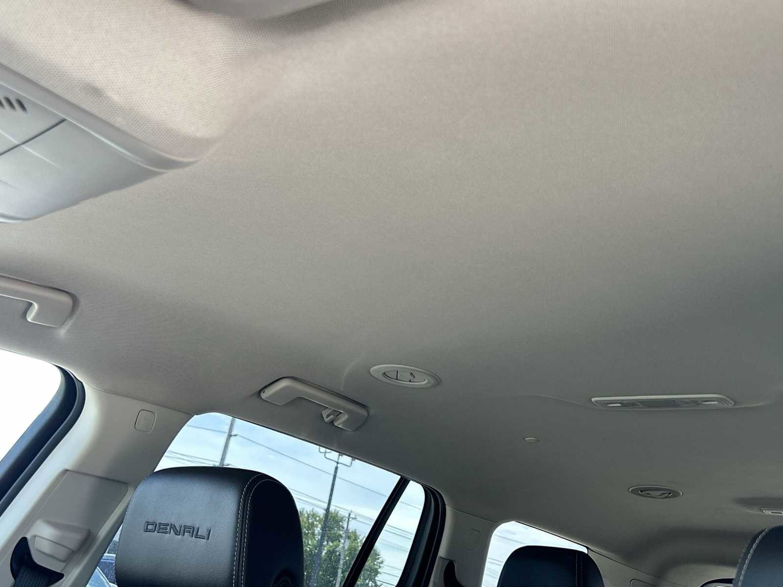 Used 2023 GMC Acadia Denali image 19