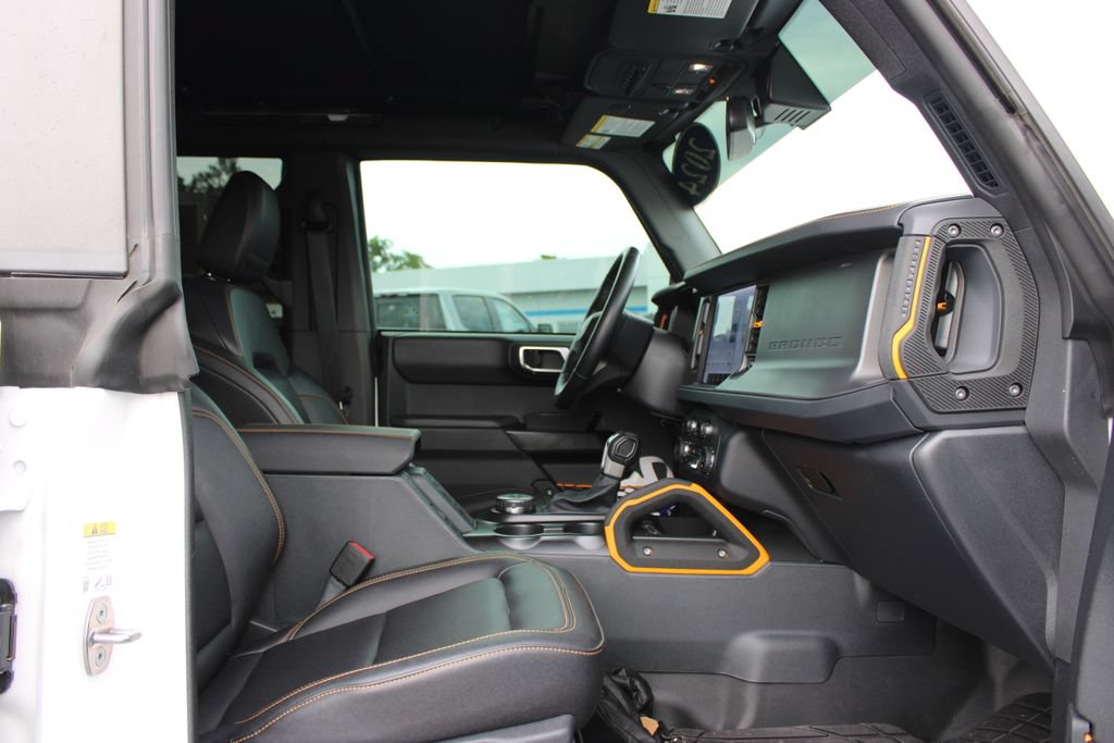 Used 2024 Ford Bronco Badlands AWD/4WD image 27