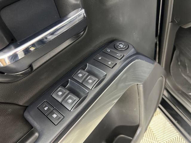 Used 2018 Chevrolet Silverado 1500 LT w/ Texas Edition RWD image 11