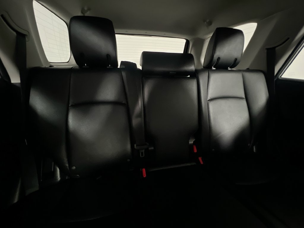 Used 2024 Toyota 4Runner TRD Off-Road Premium w/ Moonroof Package AWD/4WD image 29