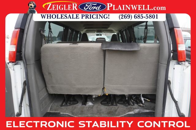 Used 2016 Chevrolet Express 3500 LT w/ LT Preferred Equipment Group image 10