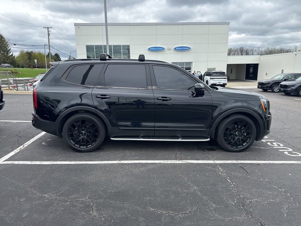 Used 2022 Kia Telluride SX w/ SX Prestige Package AWD/4WD image 7
