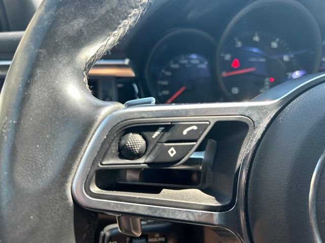 Used 2021 Porsche Macan AWD/4WD image 16