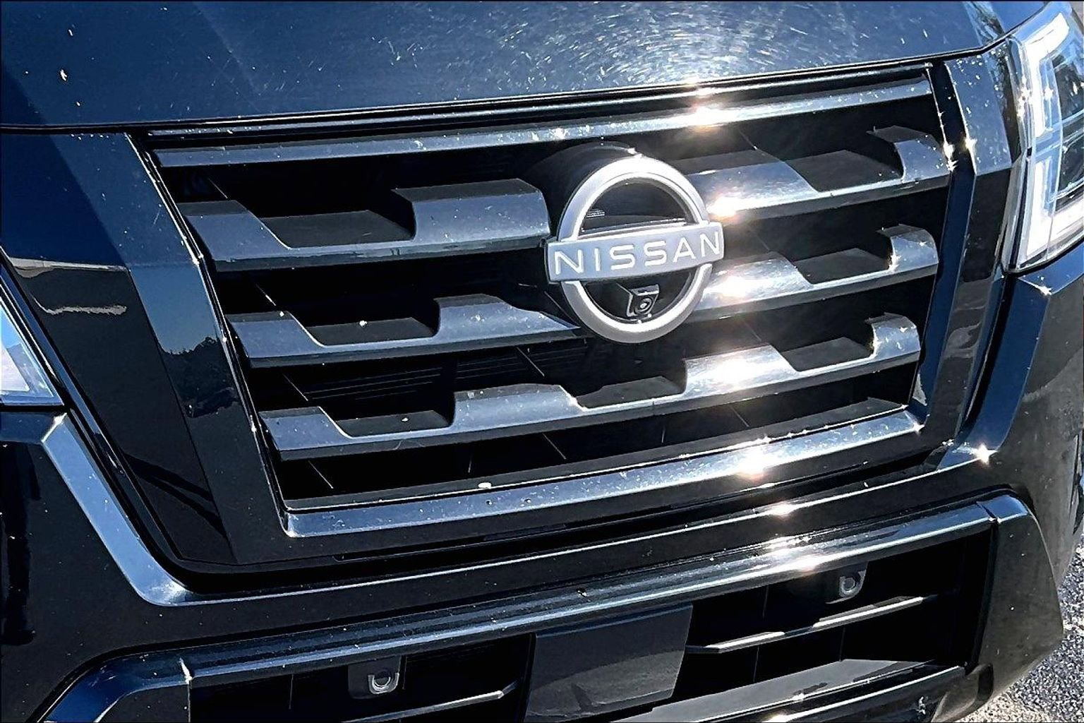 Used 2023 Nissan Armada SL w/ Midnight Edition Package image 33