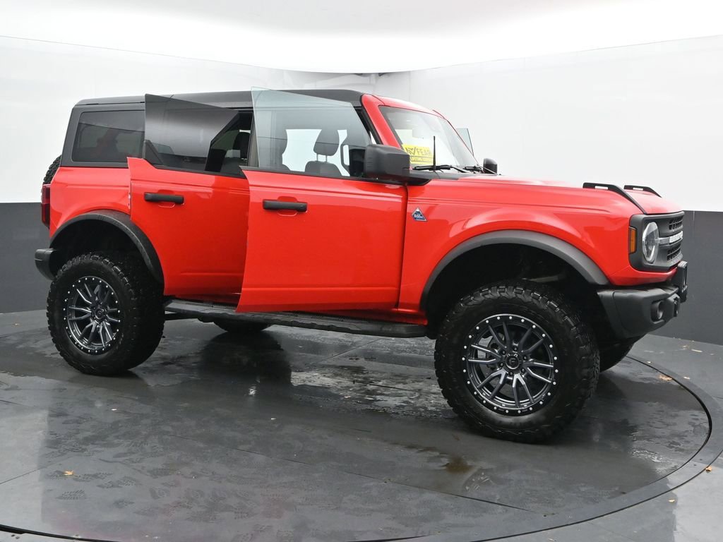 Used 2023 Ford Bronco Black Diamond image 33